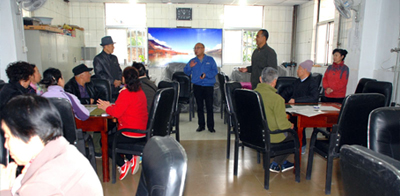 敬老愛老好風(fēng)尚 歡聲笑語(yǔ)度重陽(yáng) 敬老愛老好風(fēng)尚 歡聲笑語(yǔ)度重陽(yáng)